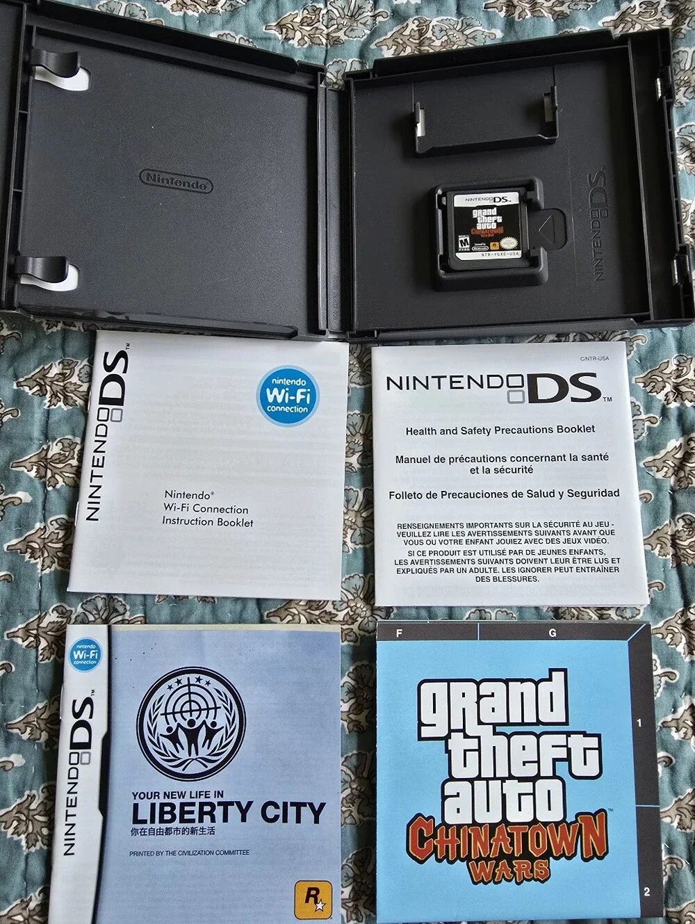 Grand Theft Auto: Chinatown Wars Video Game (Nintendo DS, 2009) Complete Mint